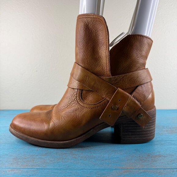 UGG Elora Chestnut Leather Ankle Boots Strappy Buckle (1017471) Size 7 - Picture 4 of 10